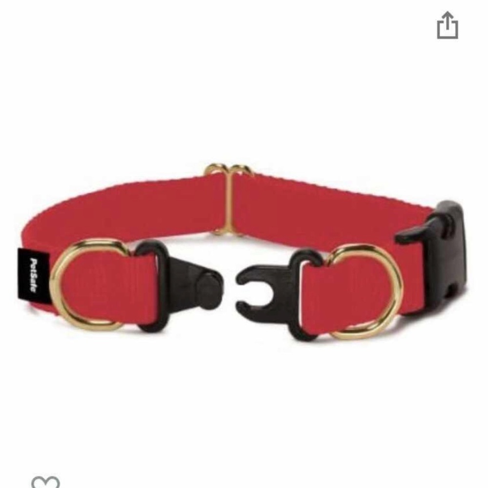 NWOT Petsafe breakaway safety collar.